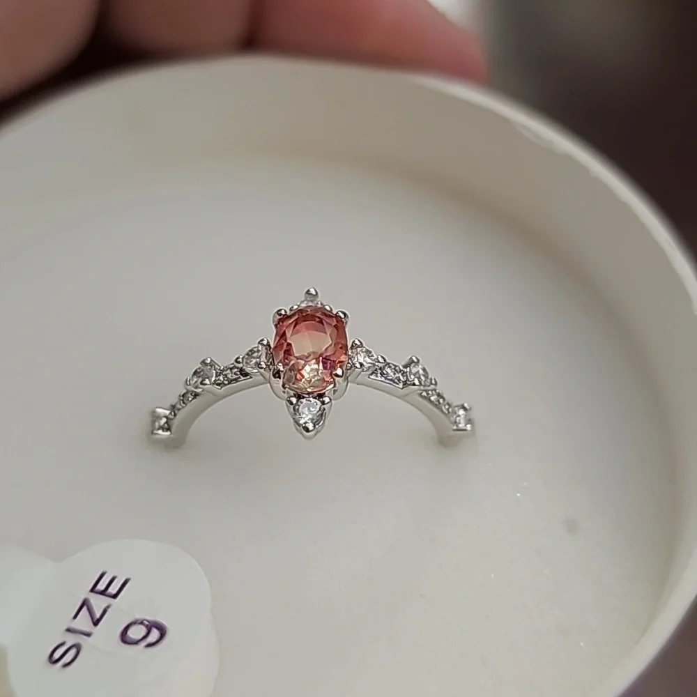 Ring - Picture 2 of 3
